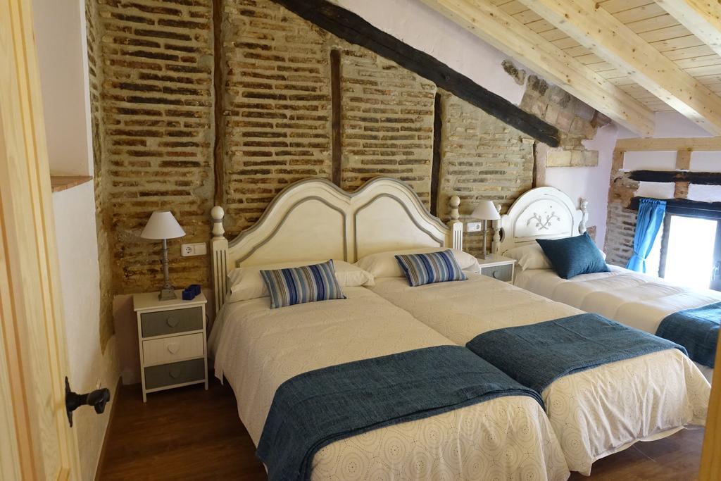 Apartamentos La Dama Azul Ágreda Стая снимка